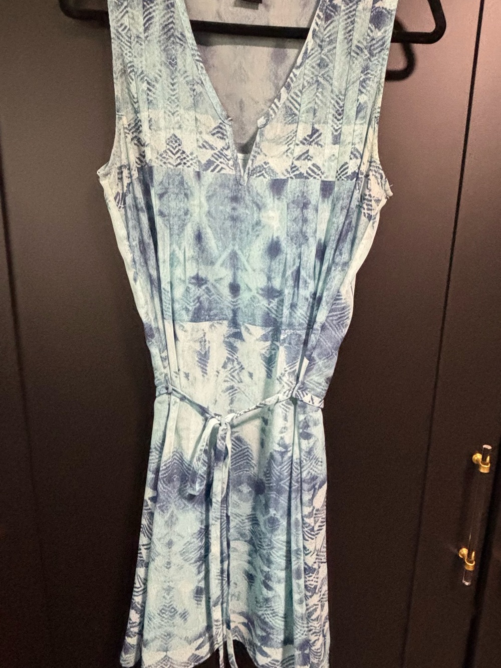 Calvin Klein Jeans Light Blue Patterned V-Neck Midi Dress
